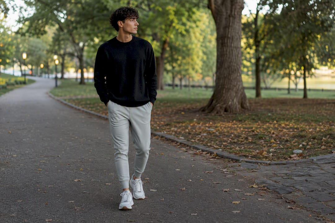 Joggers vs Sweatpants: Key Differences and When to Wear Each