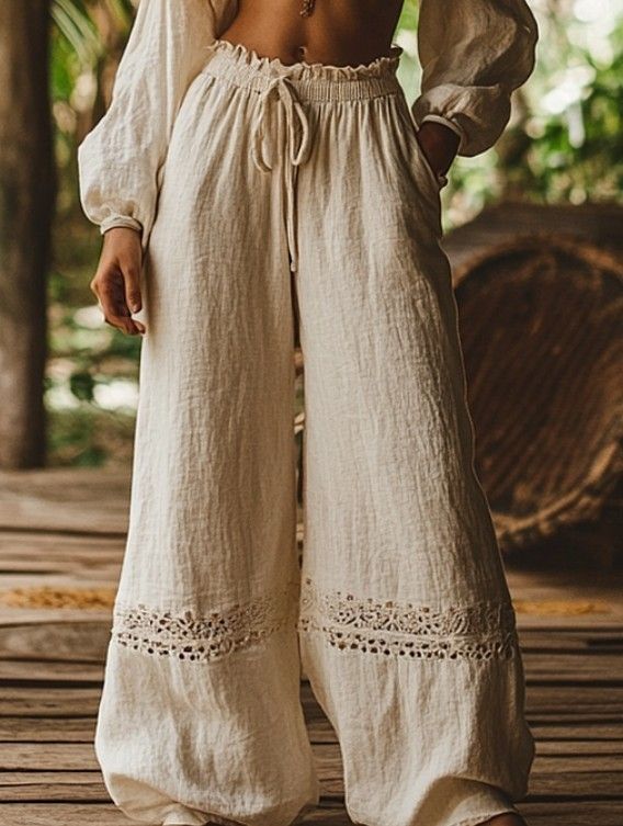 Hollow-out Elastic Waist Wide-leg Pants - cas7m