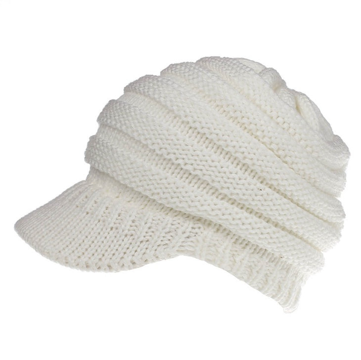 BeanieTail Knit Hat for Stylish Ponytails & Buns - Warm & Versatile - cas7m