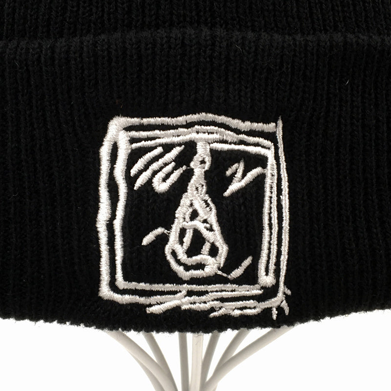 Embroidered knitted hat - cas7m