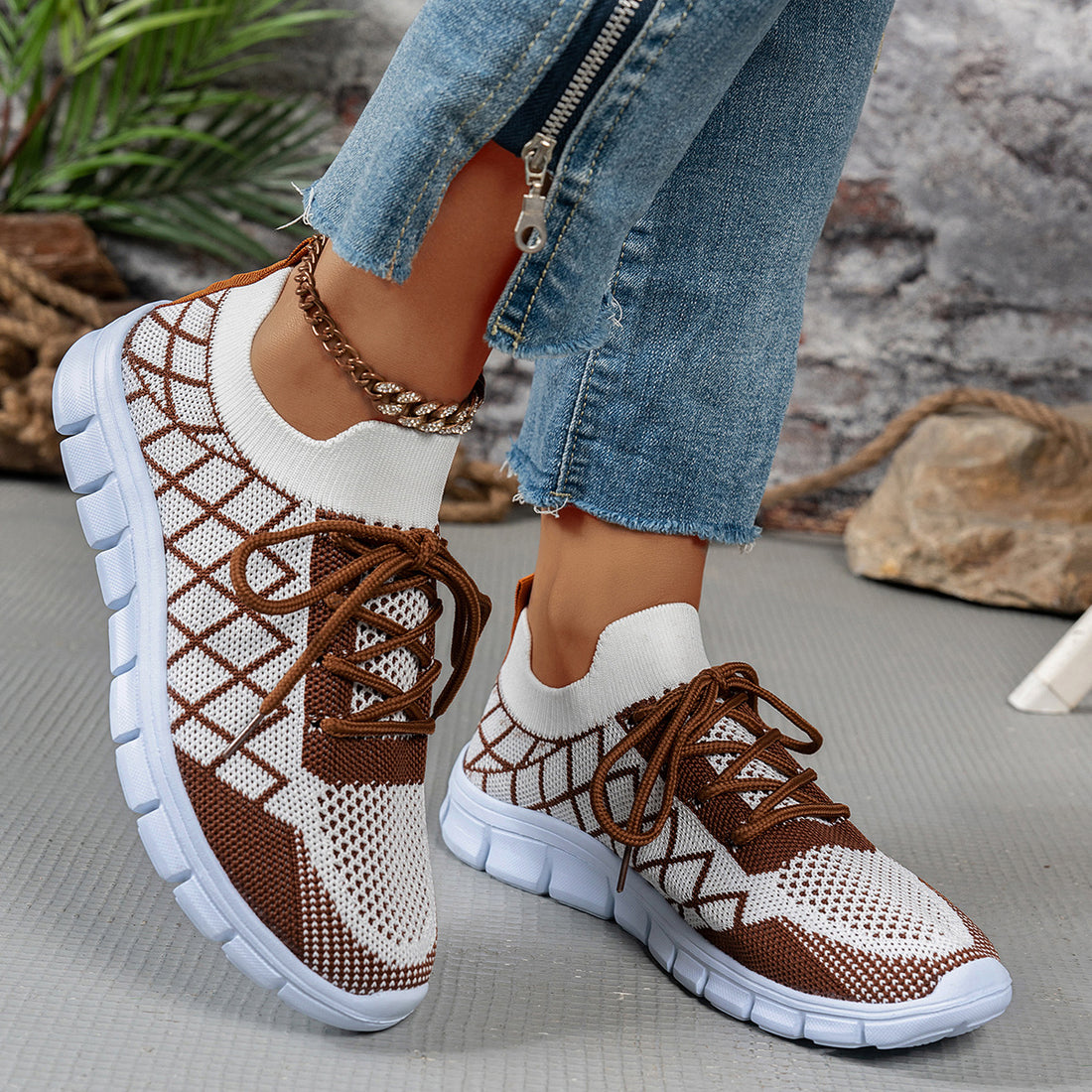 Colorblock Plaid Lace-Up Flyknit Sneakers Ins Mesh Casual Shoes Fashion Breathable Walking Running Sports Shoes For Women - cas7m