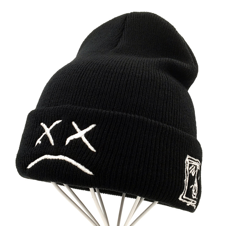 Embroidered knitted hat - cas7m