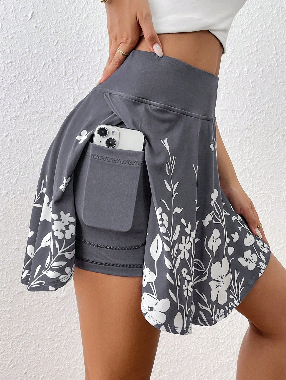 Pocket Minimalist Flower Printed Shorts With Pockets Shorts Inside Out Back To School Outfits - cas7m