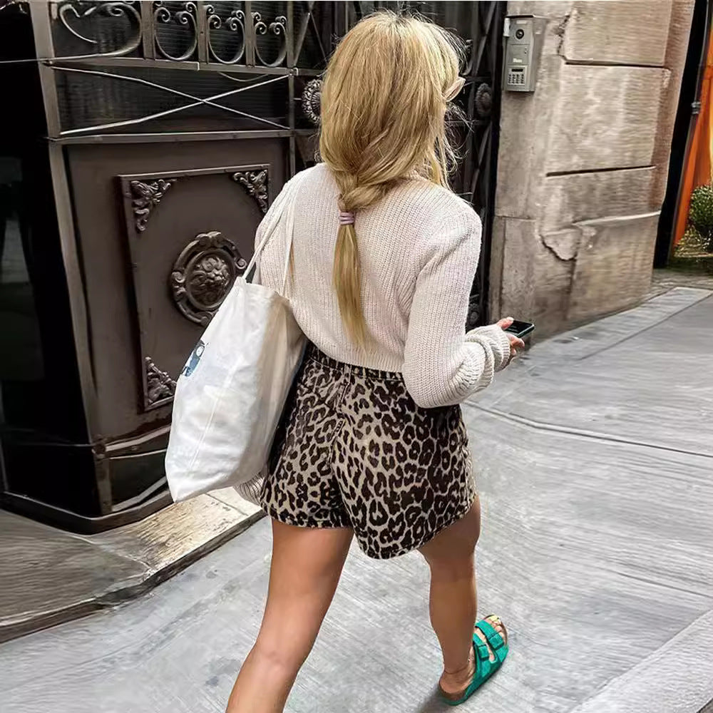 Women's Shorts Street Retro Leopard Print - cas7m