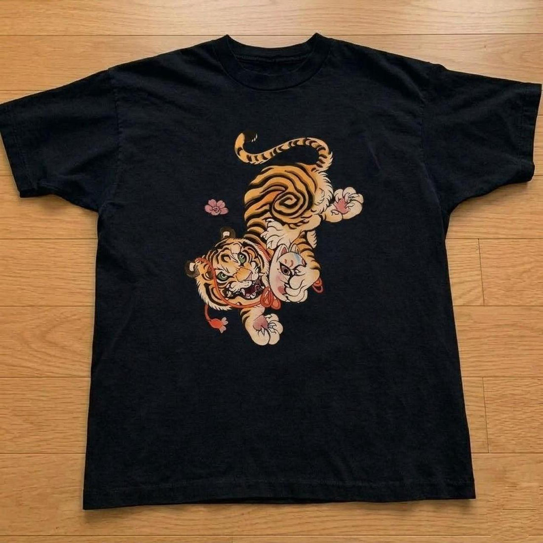 Womens Cotton Short-sleeved Loose-fitting Top With A Tiger Print - cas7m