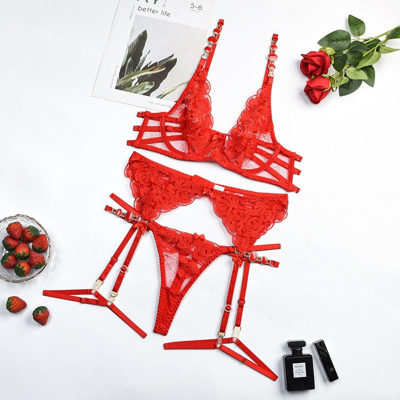 Vintage Jewel Embroidery Bra Sexy Gathering Underwear Set - cas7m