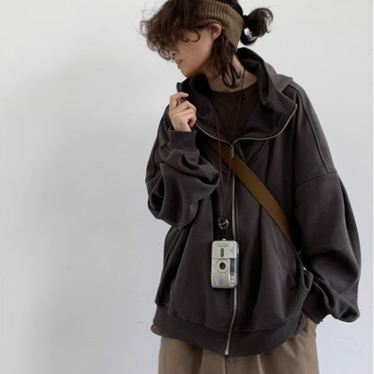 Outline Badge Hooded Hoodie For Men And Women - cas7m